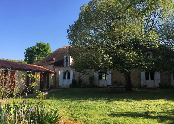 펜션 La Coutaudie 19 Couchages Lacropte