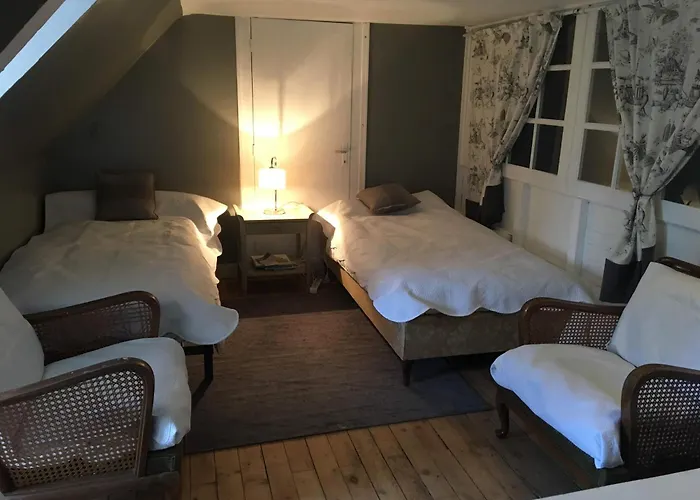 La Coutaudie 19 Couchages * Lacropte